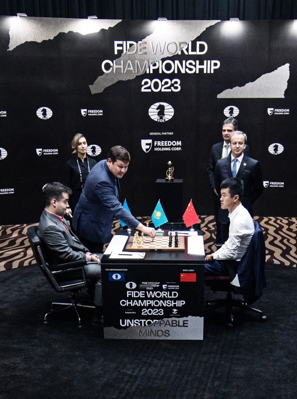 World Championship 2023: Ding vs Nepo