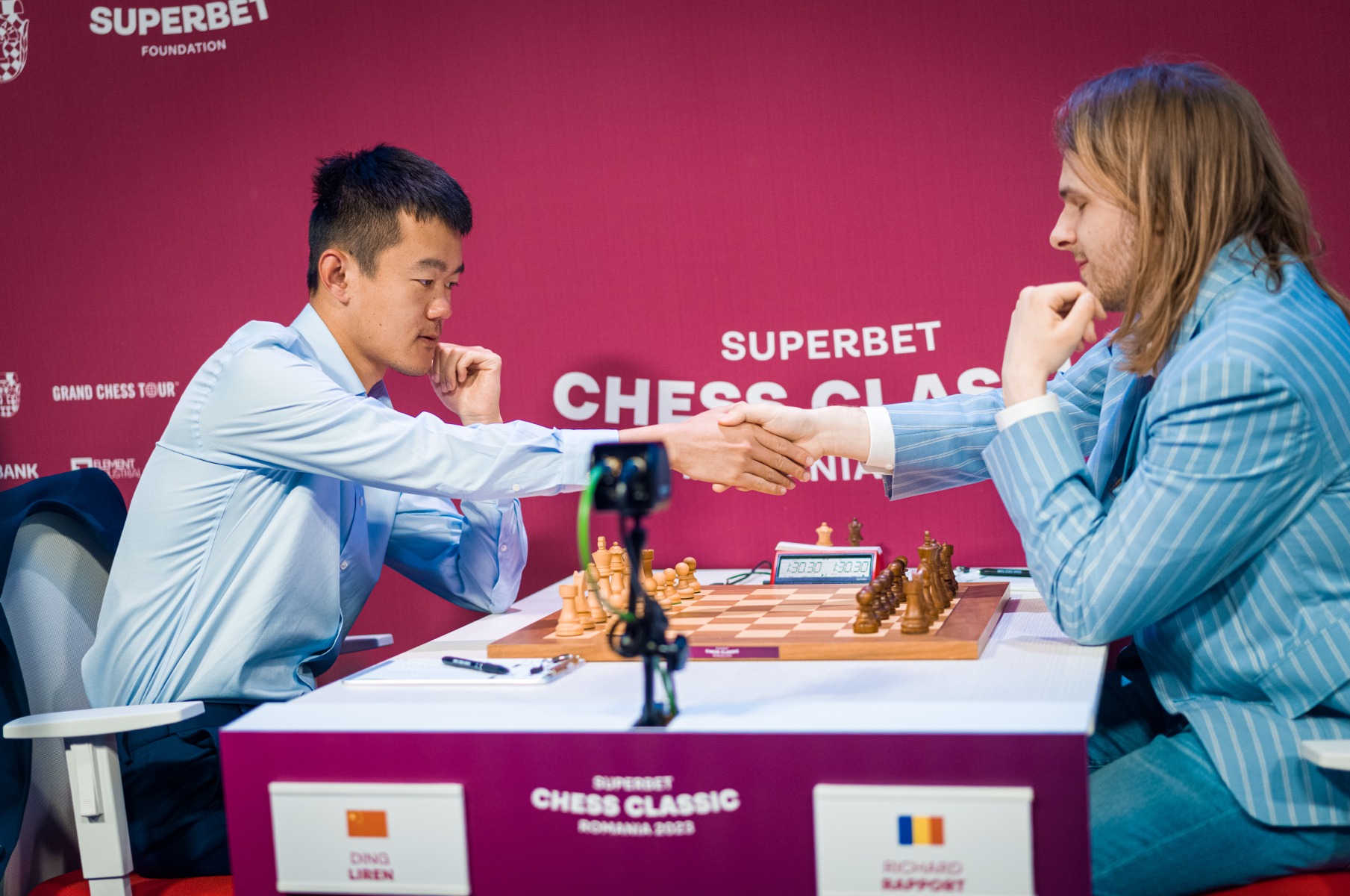 Richard Rapport against Nepomniachtchi in Chess Classic Romania 2023 